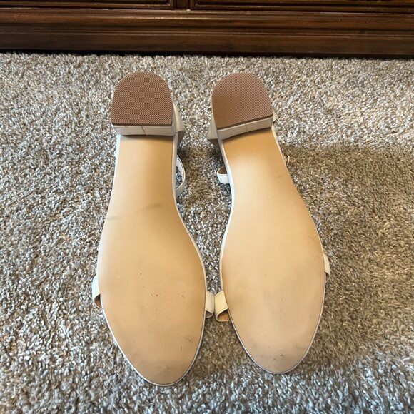 XYO White Heels Women's Size 12 - Picture 6 of 9